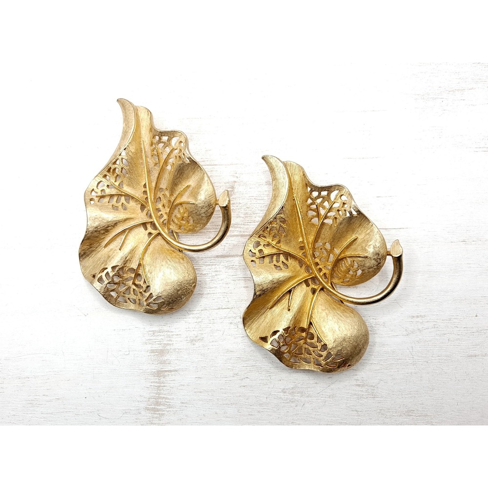Vintage Arthur Pepper Brooch Set Signed ART Leaf Design Openwork Foliage